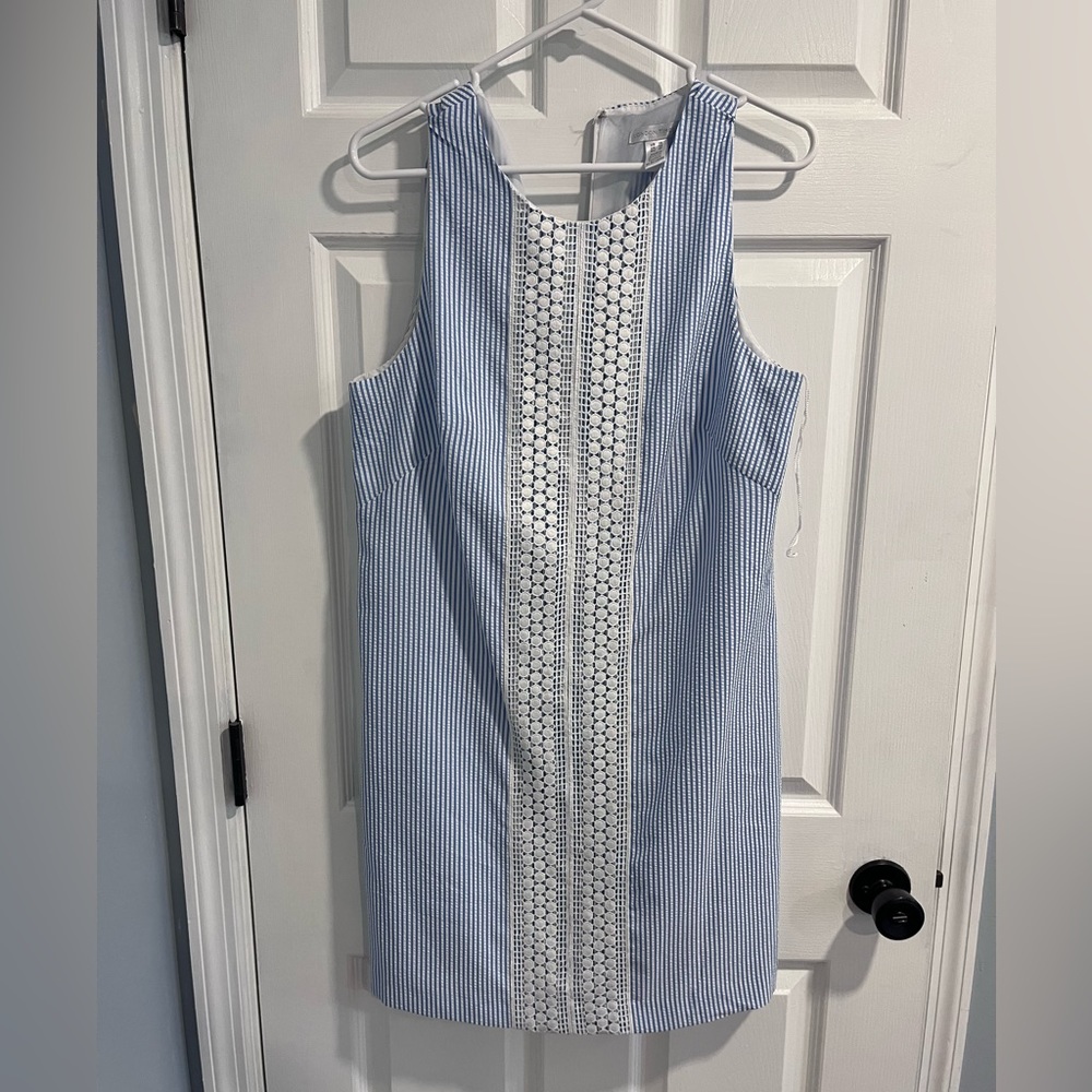 London Times Seersucker Pattern Dress. Size 10.